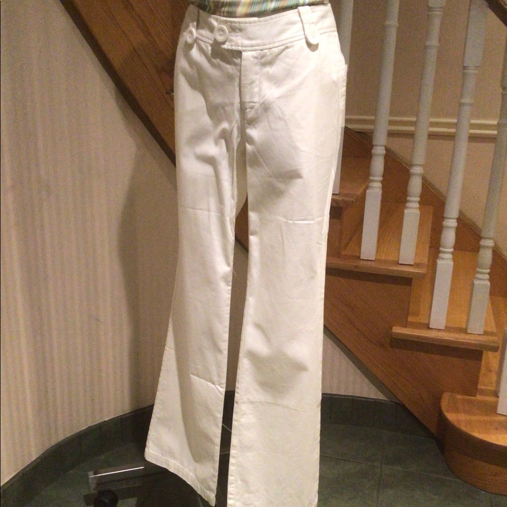 NWT White jeans
